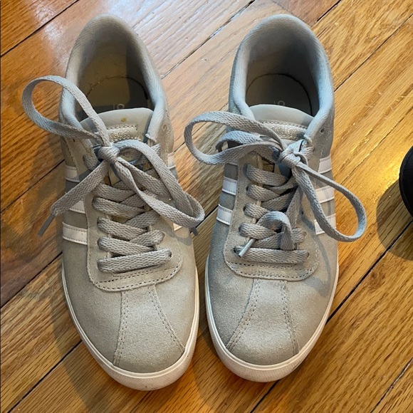 Adidas Sneakers!! - Picture 2 of 6